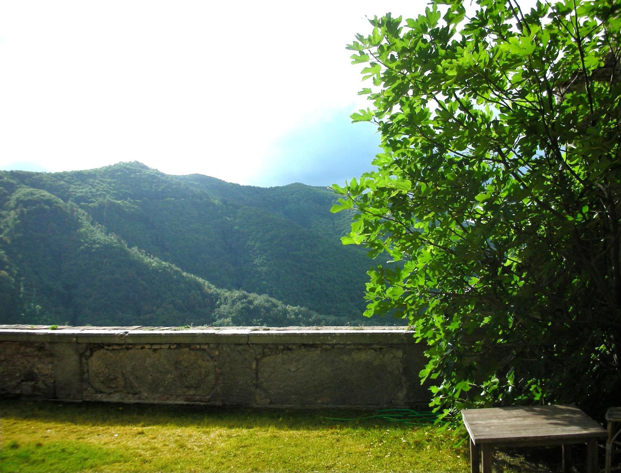 Castello Malaspina Di Fosdinovo Hotel Exterior foto