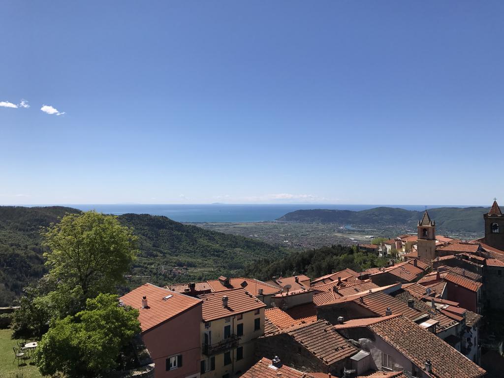 Castello Malaspina Di Fosdinovo Hotel Exterior foto